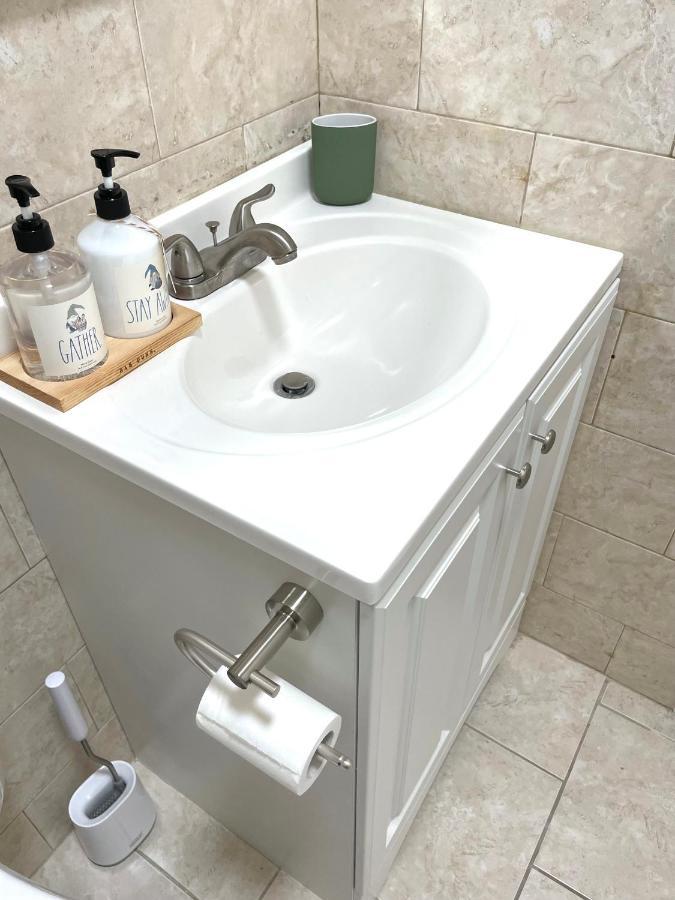Modern Apartment With Parking & Quick Ride To Manhattan 뉴욕 외부 사진